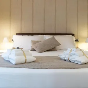 Bed and breakfast Palazzo Perrotta, CTA